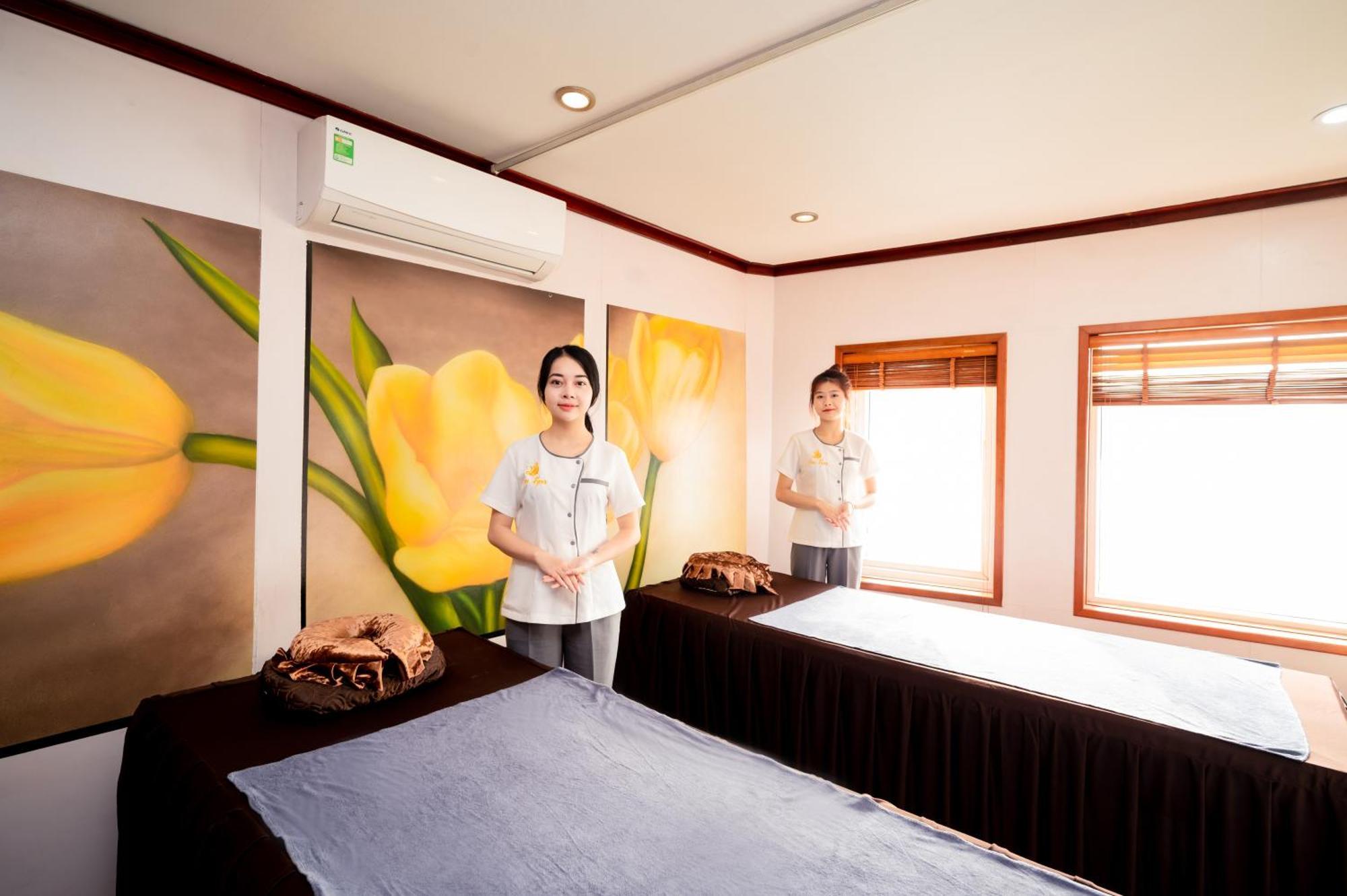 Dragon Crown Legend Cruise Hotell Ha Long Eksteriør bilde