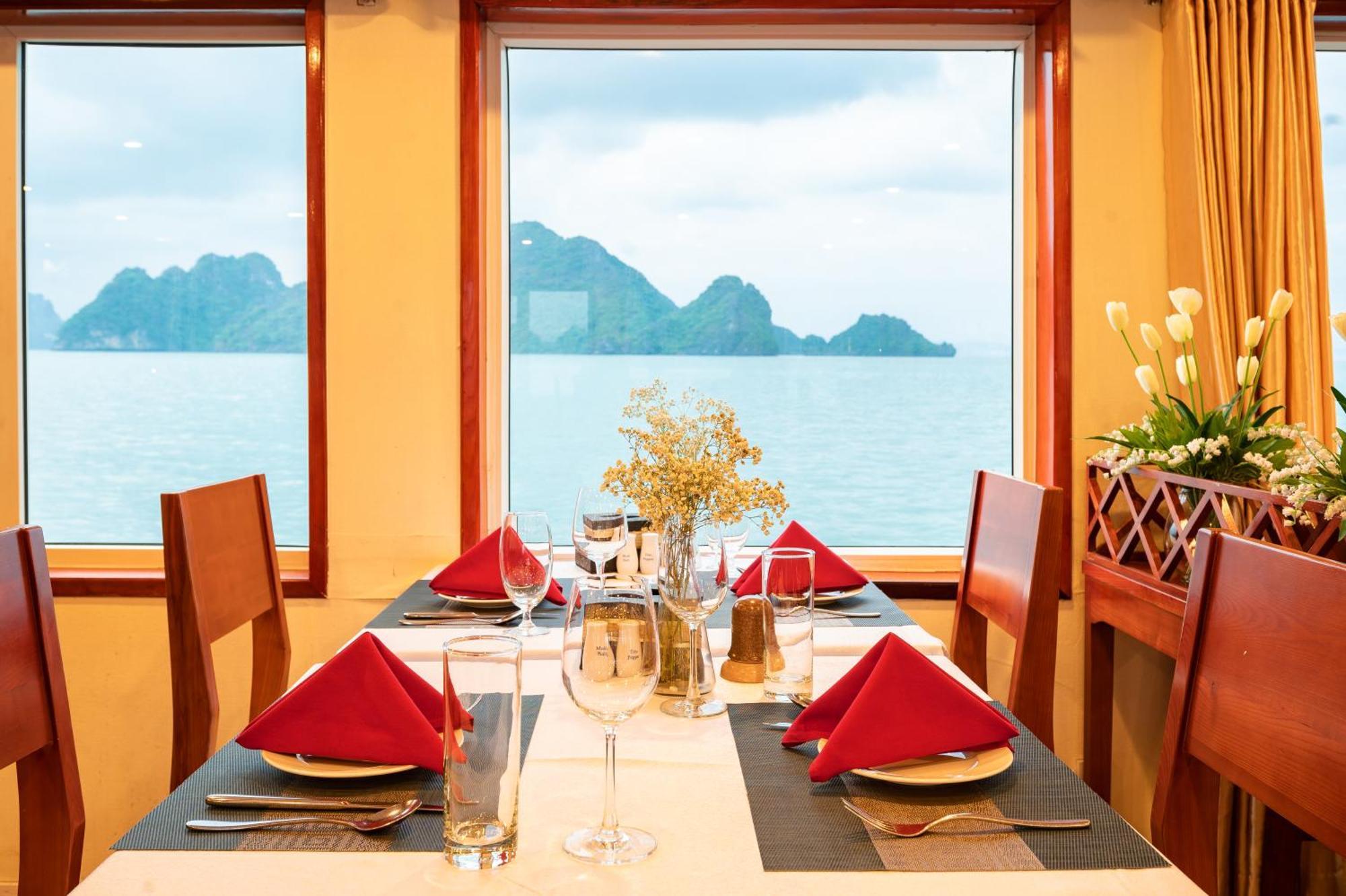 Dragon Crown Legend Cruise Hotell Ha Long Eksteriør bilde