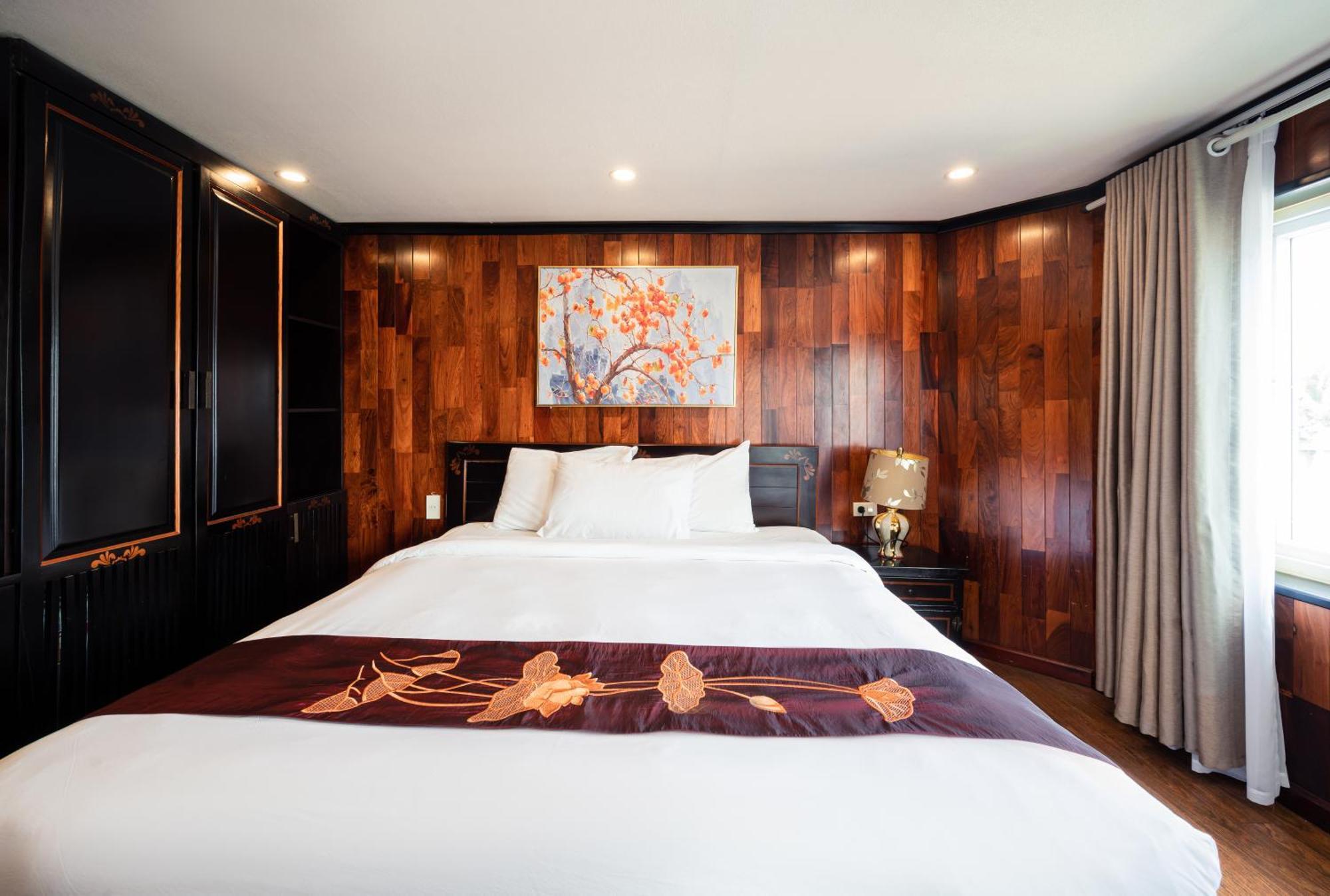 Dragon Crown Legend Cruise Hotell Ha Long Eksteriør bilde